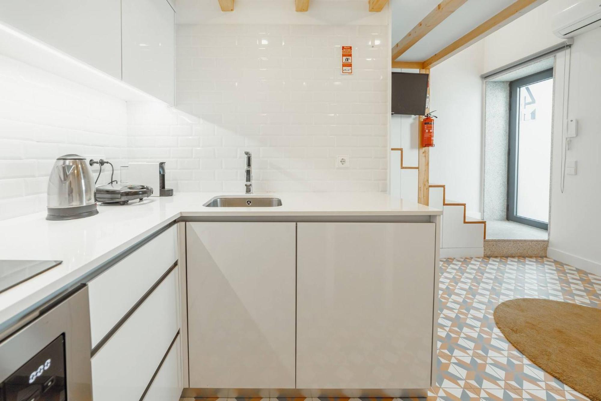 Lapa Cozy By Hosty Apartment Porto Bagian luar foto